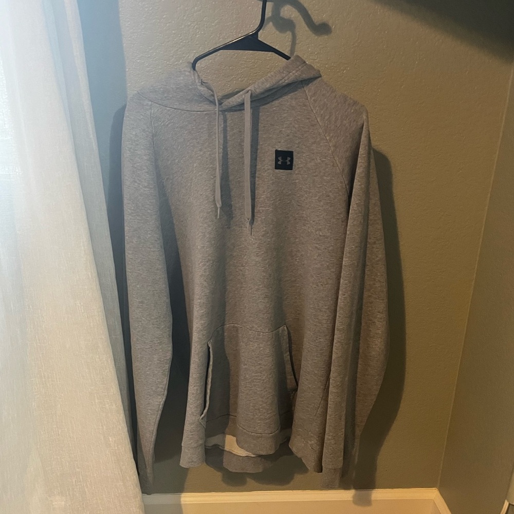 Men’s Grey Under Armour Sweatshirt